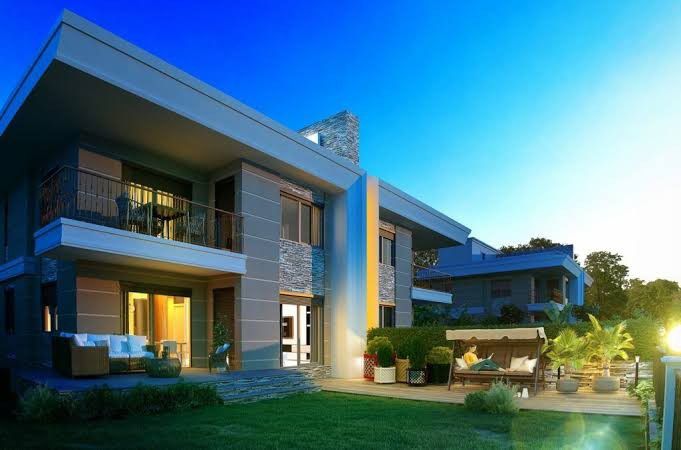 Villa 220qm Baujahr 2023 in Alanya mit Bergblick , 4 Schlafzimmer, 3 Bäder, 3 Etagen, Obstgarten, Poolanlage